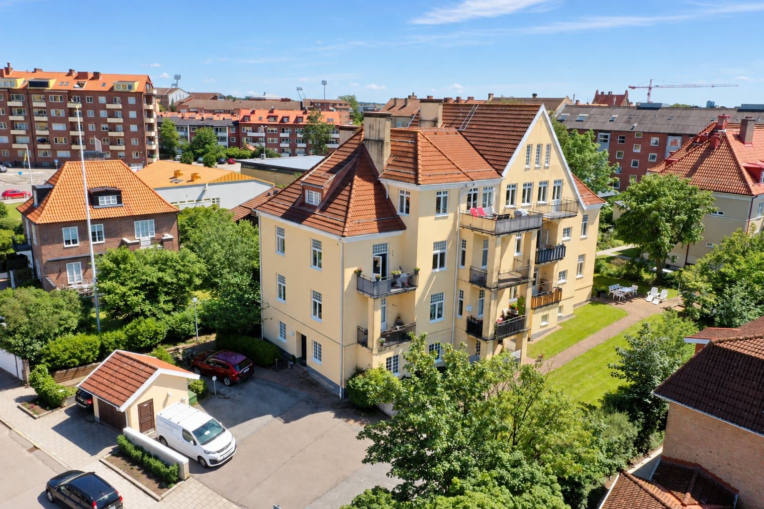 Norra Vallgatan 39, Slottshöjden, drönarbild